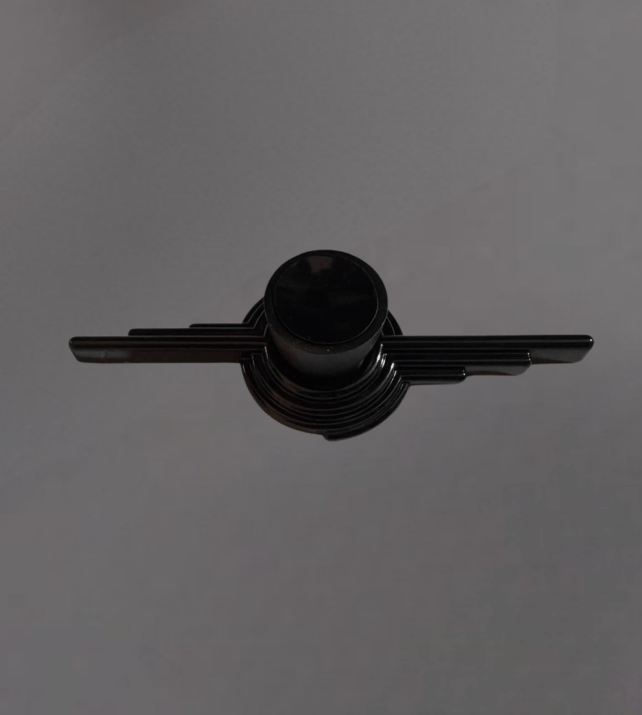 Decorative furniture knob